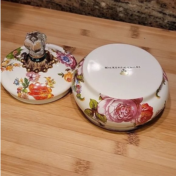 Mackenzie-Childs Flower Market Squashed Pot in White - Picture 6 of 7